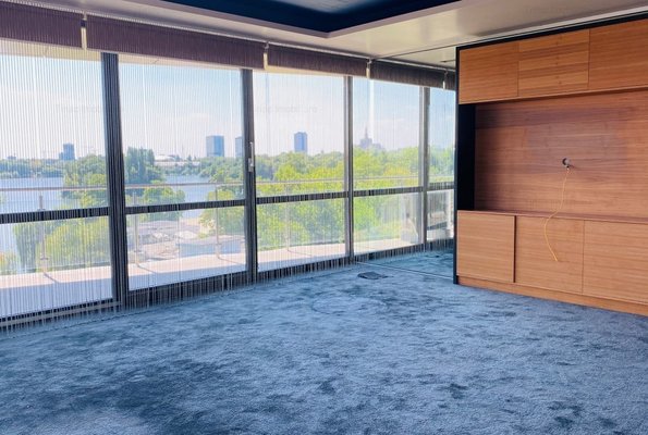 Thumb 141259244 1280x720nc