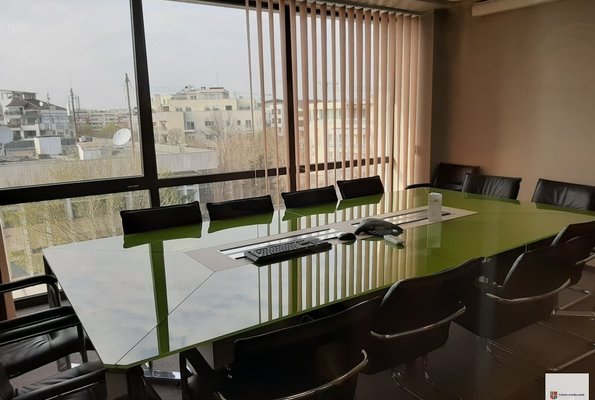 Thumb 140673306 960x720nc